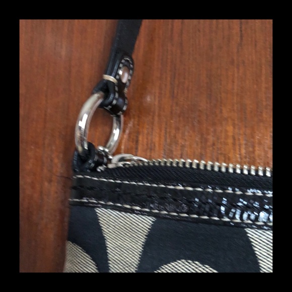 Coach Signature Logo Shoulder Bag - Picture 5 of 13
